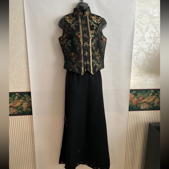 TAPP NEW YORK TWO PIECE - Picture 4 of 13